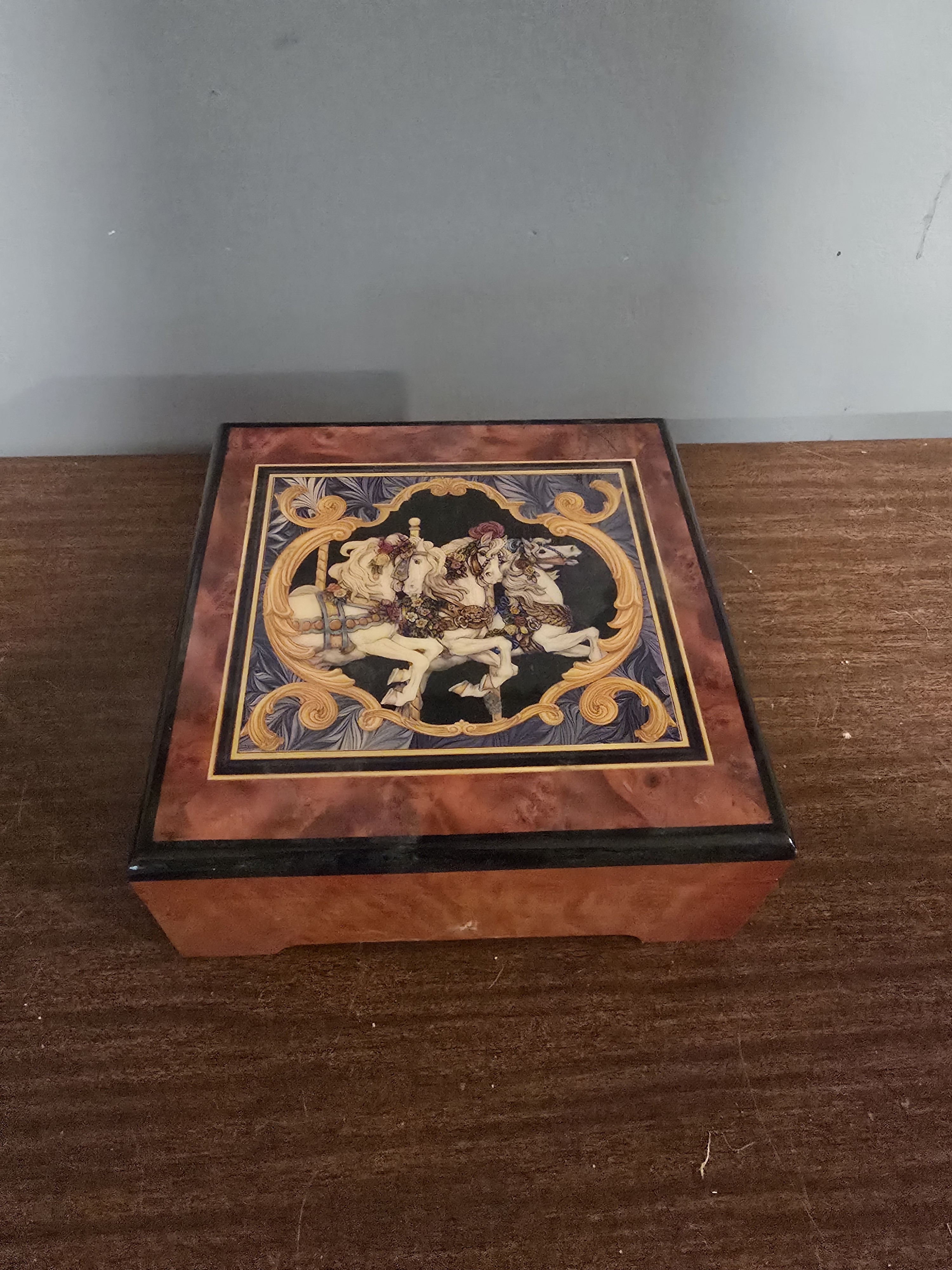San Francisco Music Box Carousel Horse Musical Jewelry Box San Francisco Music Box Carousel Horse Musical Jewelry Box